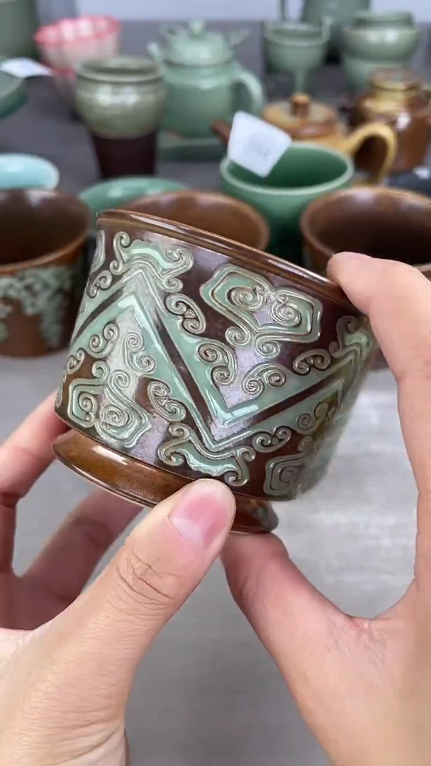 青瓷仓储福利清仓