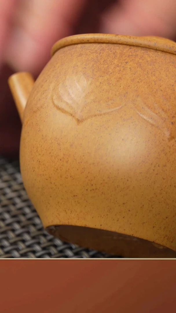 【闪购商品】紫砂茶壶黄金段柴烧高莲花圆汉瓦