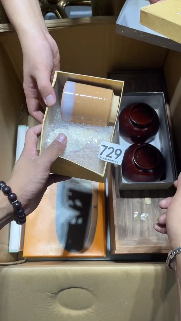 瓷片和****色729..........