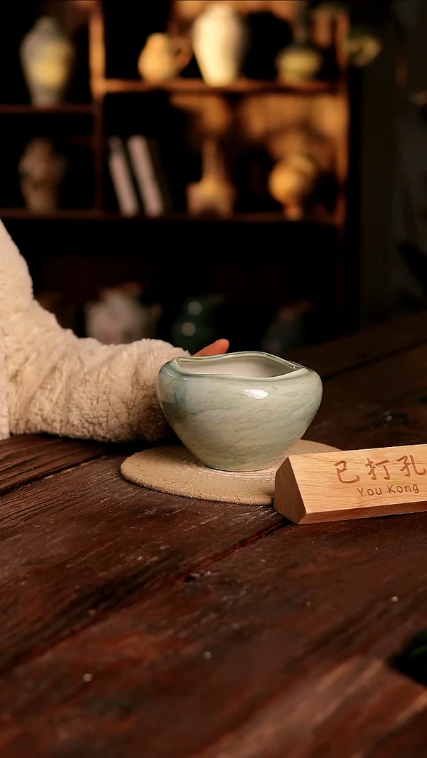 摆件19-303高度11口径11已打孔误差2