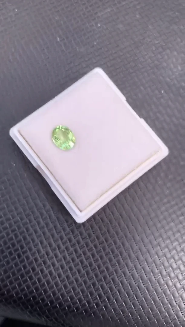未镶嵌裸石碧玺天然薄荷绿色碧玺1.82ct