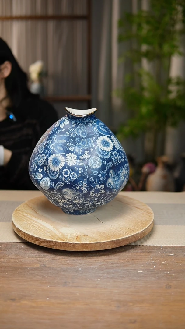 【闪购商品】陶瓷花器青花瓷蝶恋花大肚