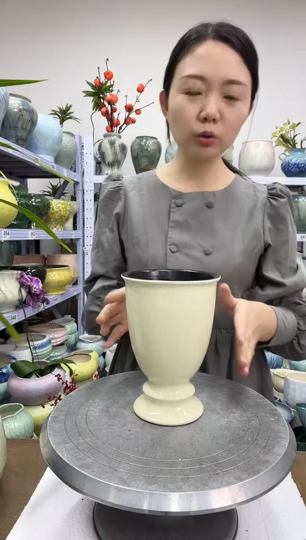 【12.27】花盆链接 高 ： 17 口：11