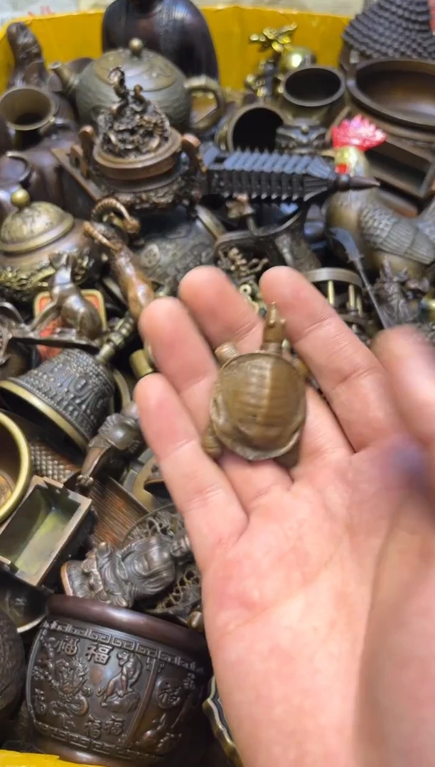 精美铜器，点击下单