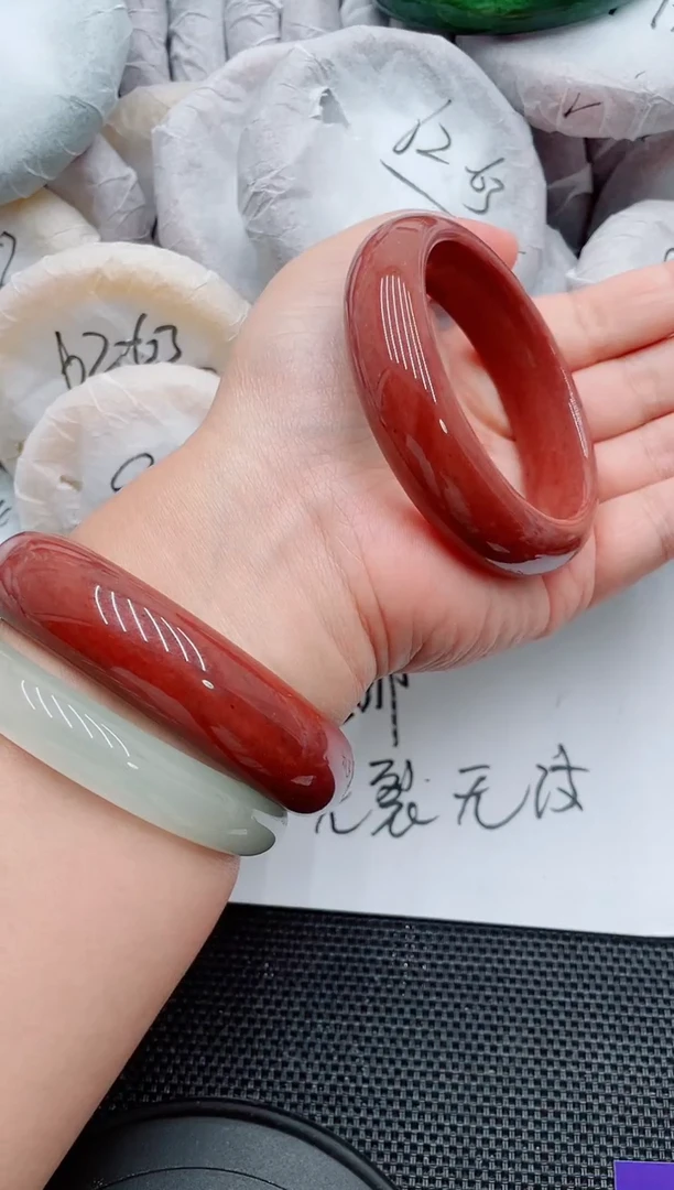 未镶嵌手镯石英质玉80-56-57