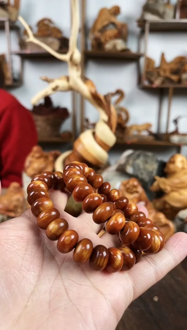 【闪购商品】柏木（崖柏）木雕1