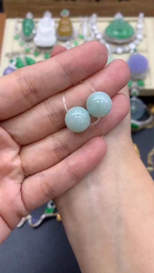 翡翠未镶嵌颈饰300-中国好珍宝