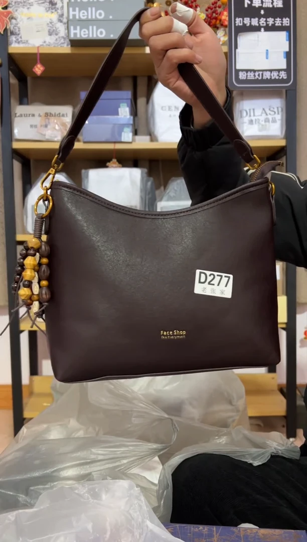 小牛剖层皮革老张家女包277