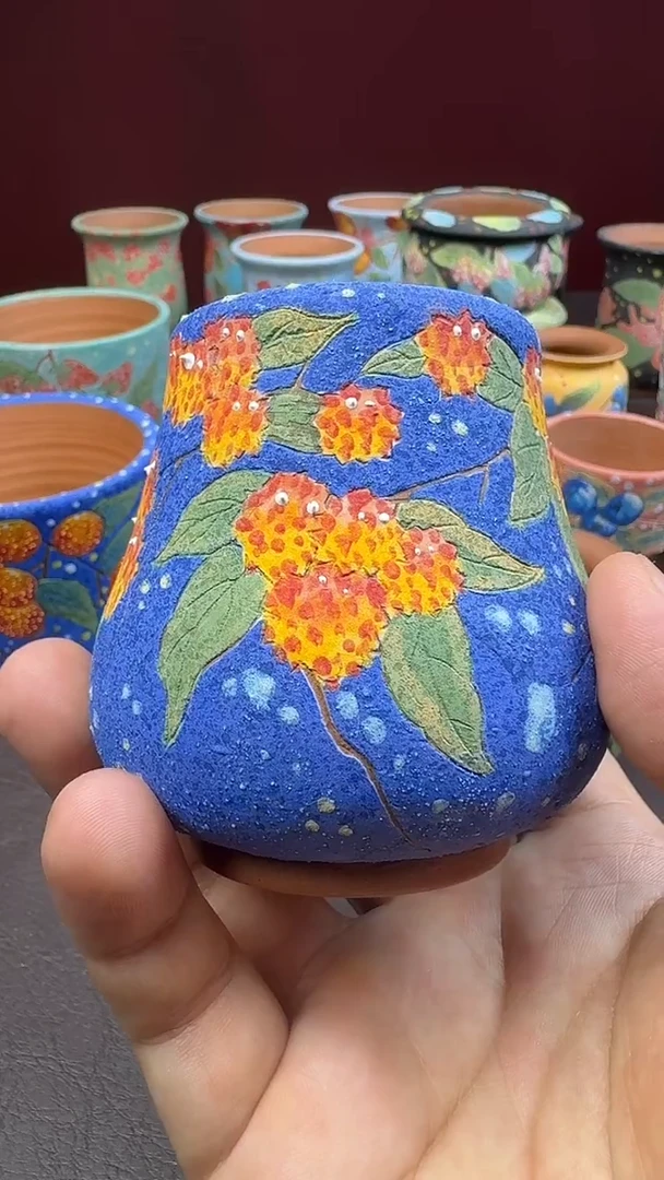 煅物手绘多肉花盆