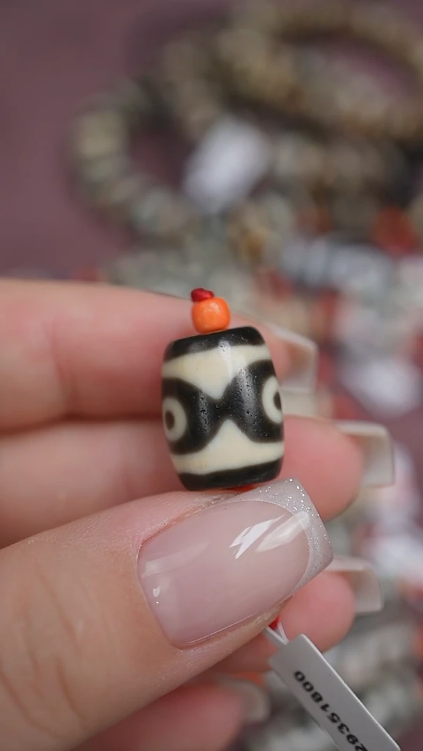 【闪购商品】玛瑙/玉髓颈饰未镶嵌蚀花玛瑙珠定制编绳