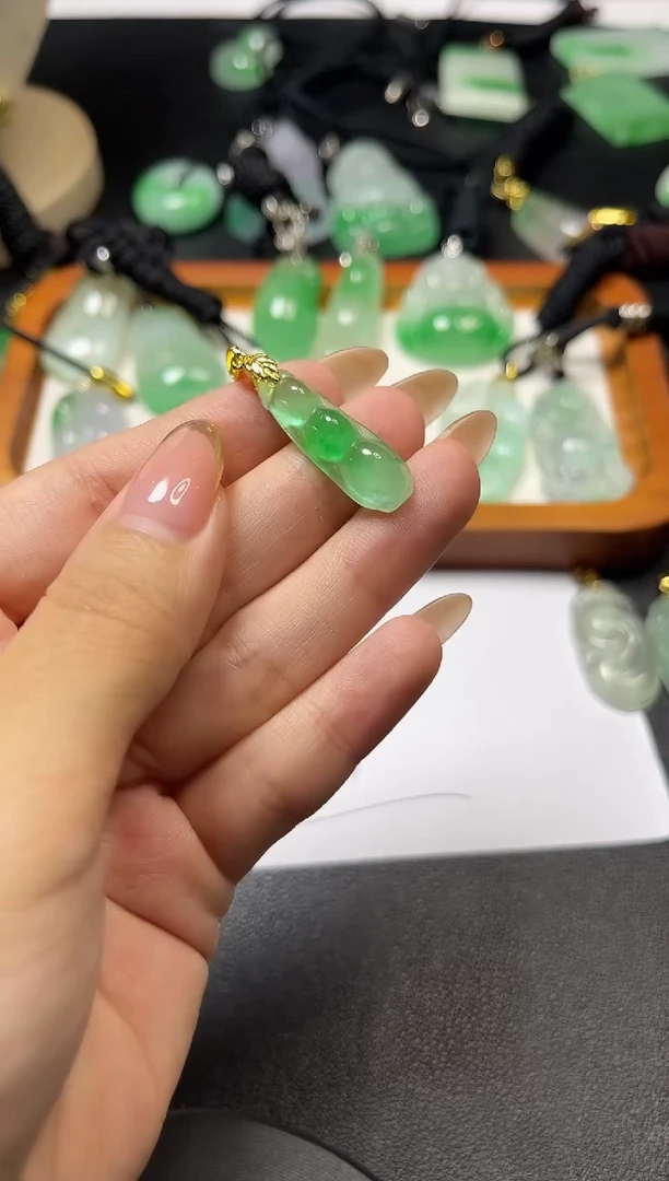 颈饰未镶嵌翡翠所见即所得   一图一物