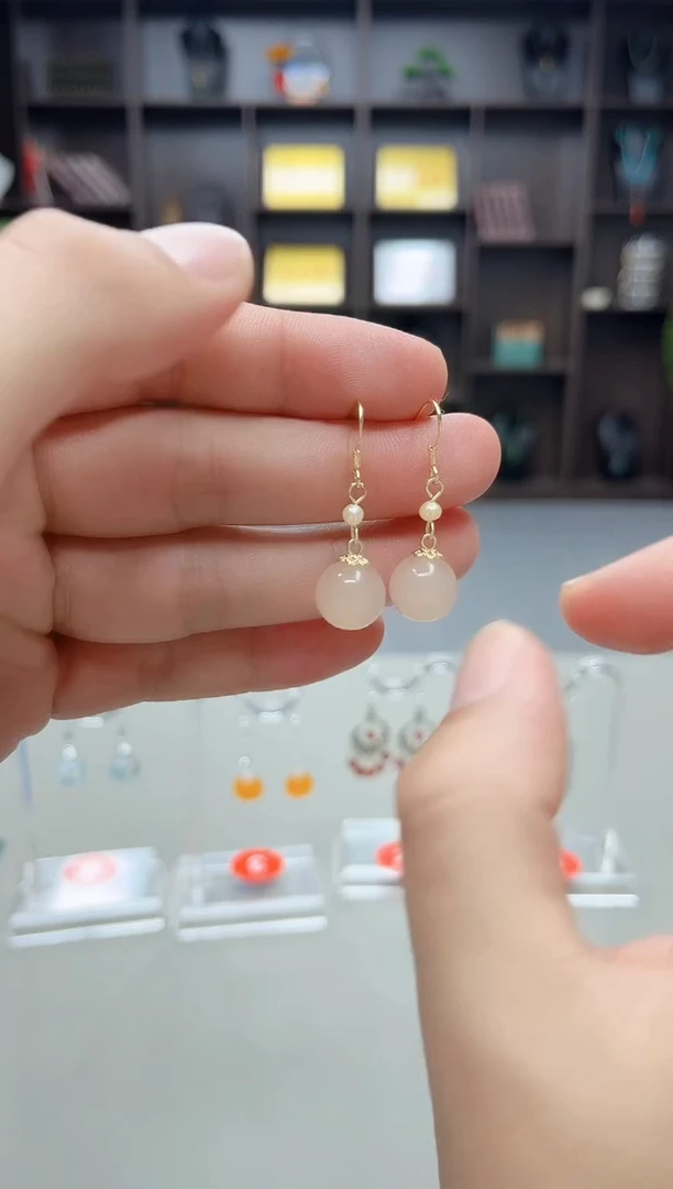 未镶嵌耳饰玛瑙/玉髓218000