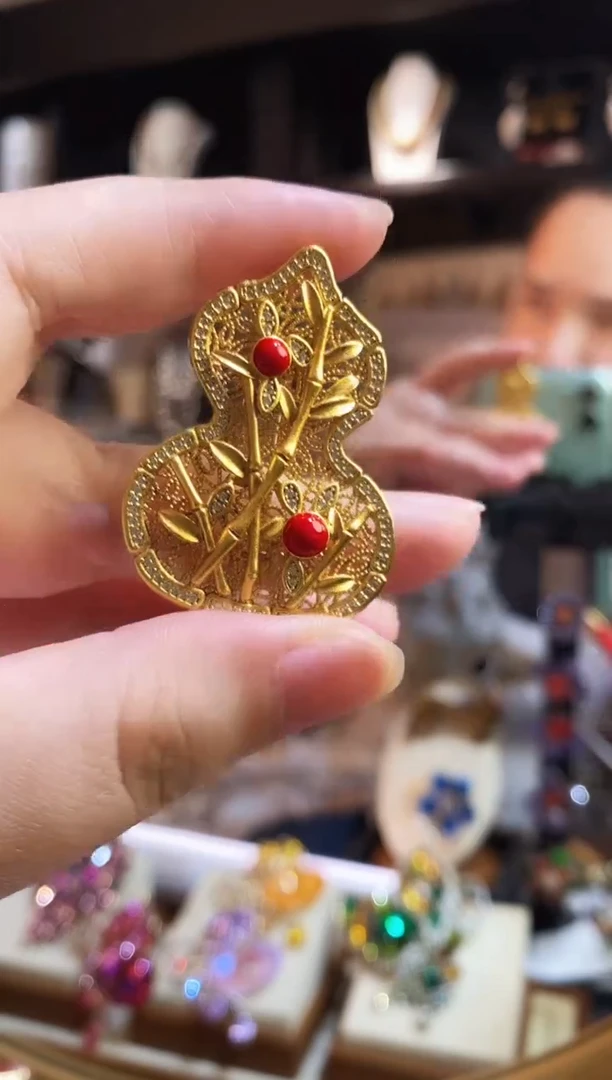 铜合金仿水晶高货捡漏