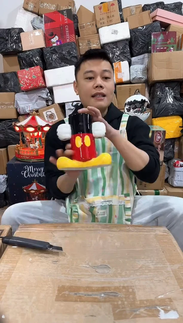 瓷片米奇筷子筒