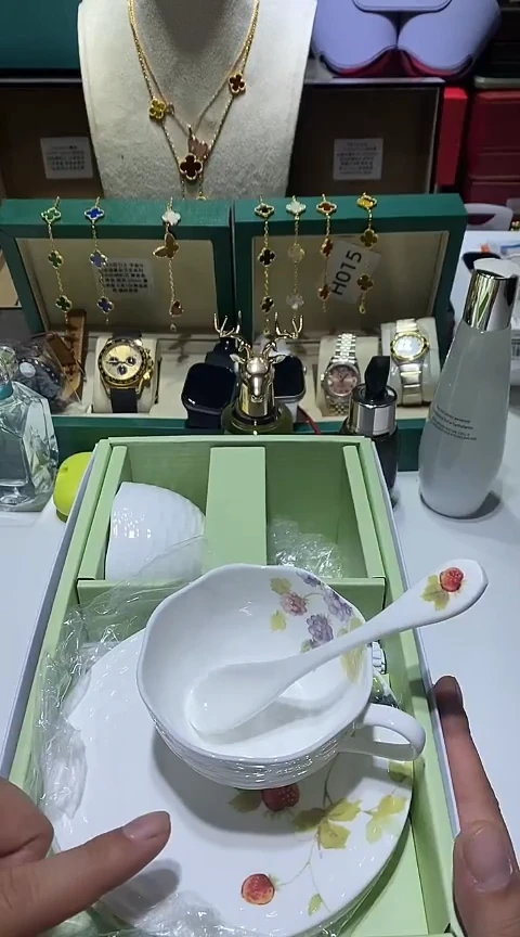 瓷片生活的本意就是开心@@1