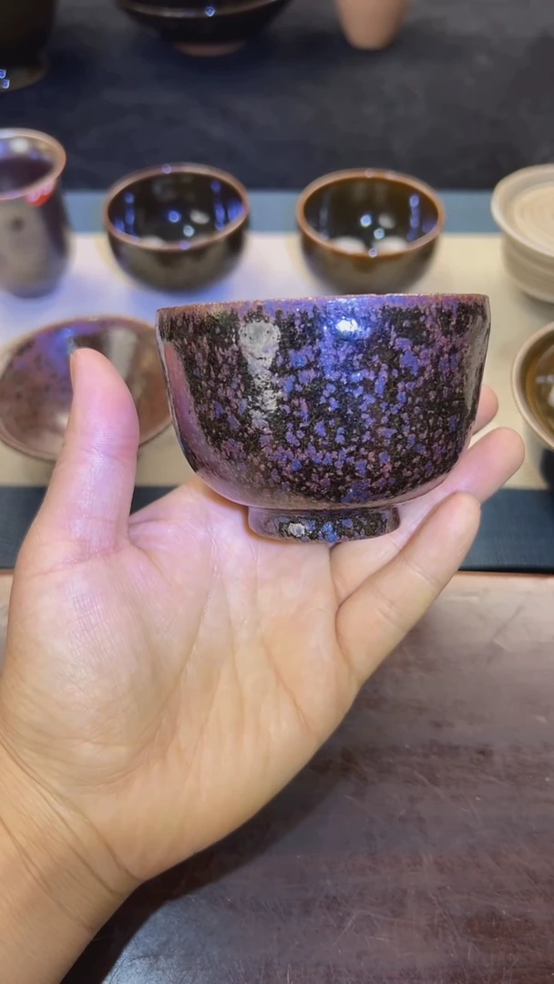 粗泥紫金色的主人杯