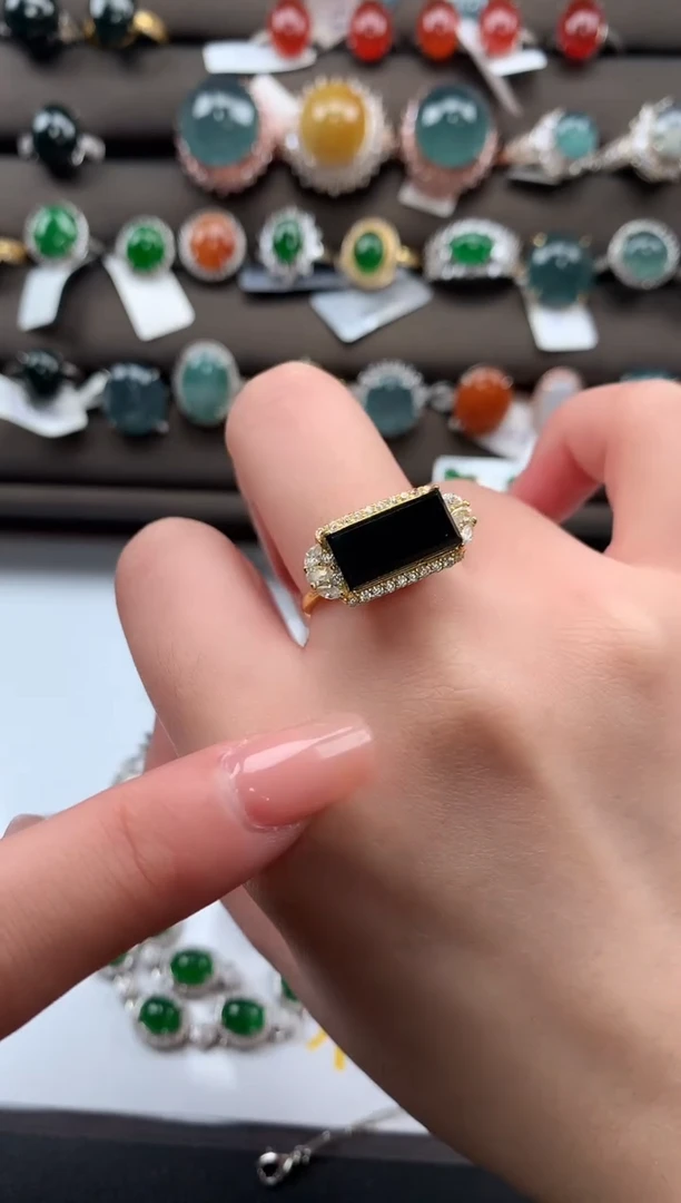 【闪购商品】翡翠戒指银S925镶嵌52114