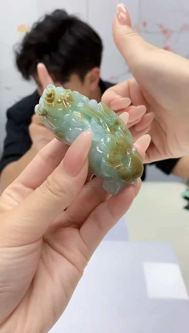 【闪购商品】定制翡翠未镶嵌5145jj-毛货挂件56