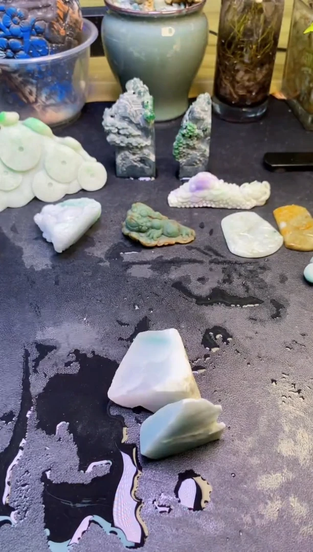 翡翠未镶嵌颈饰天然翡翠073