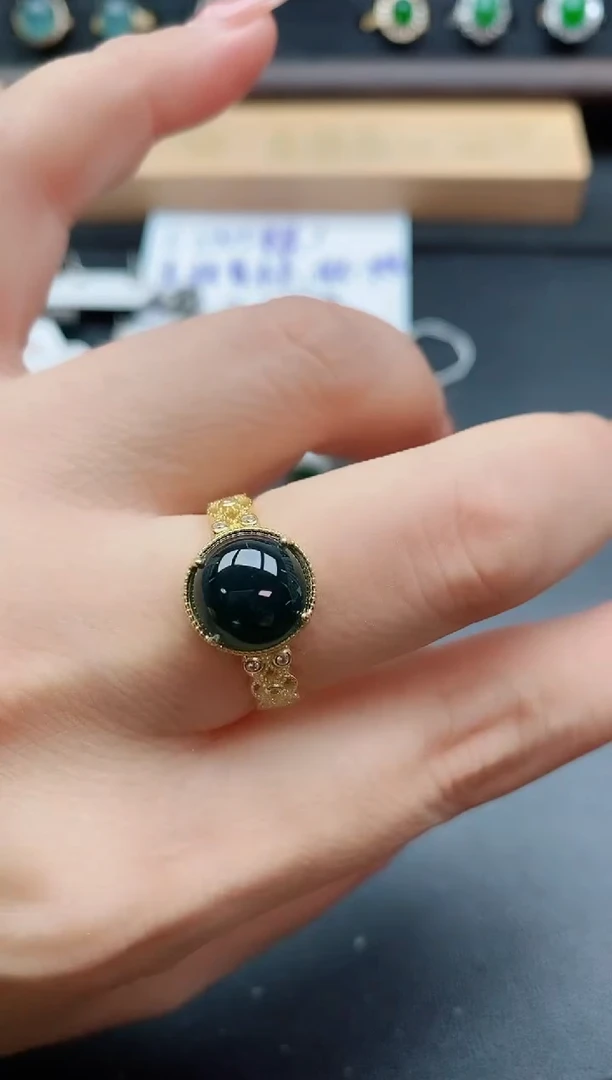 银S925镶嵌戒指翡翠1
