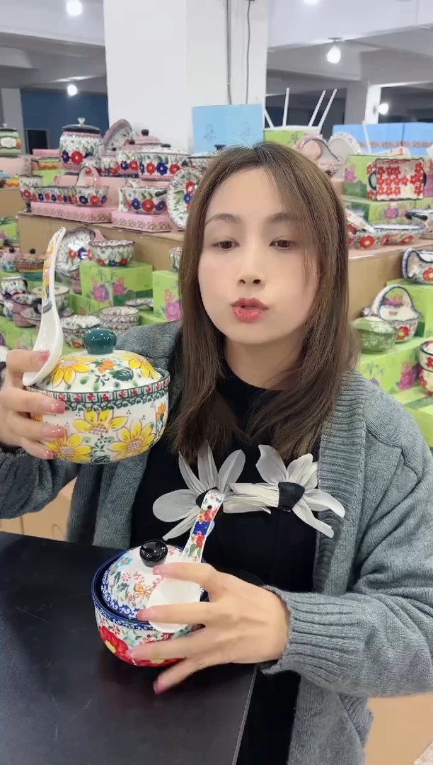 【闪购商品】瓷阳春西西莉亚-炖盅两个+两勺