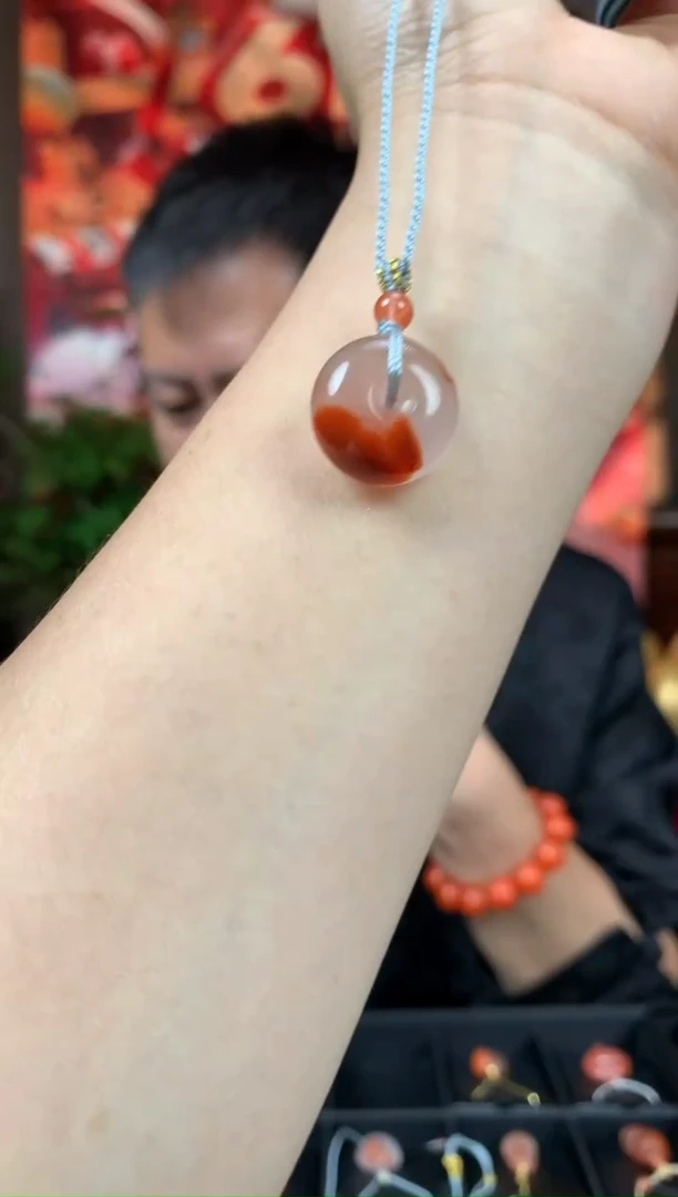 南红玛瑙吊坠未镶嵌冰飘平安扣吊坠