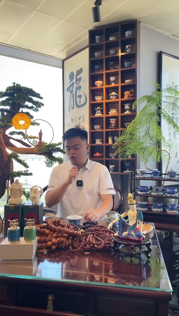 非洲檀香把件自在观音