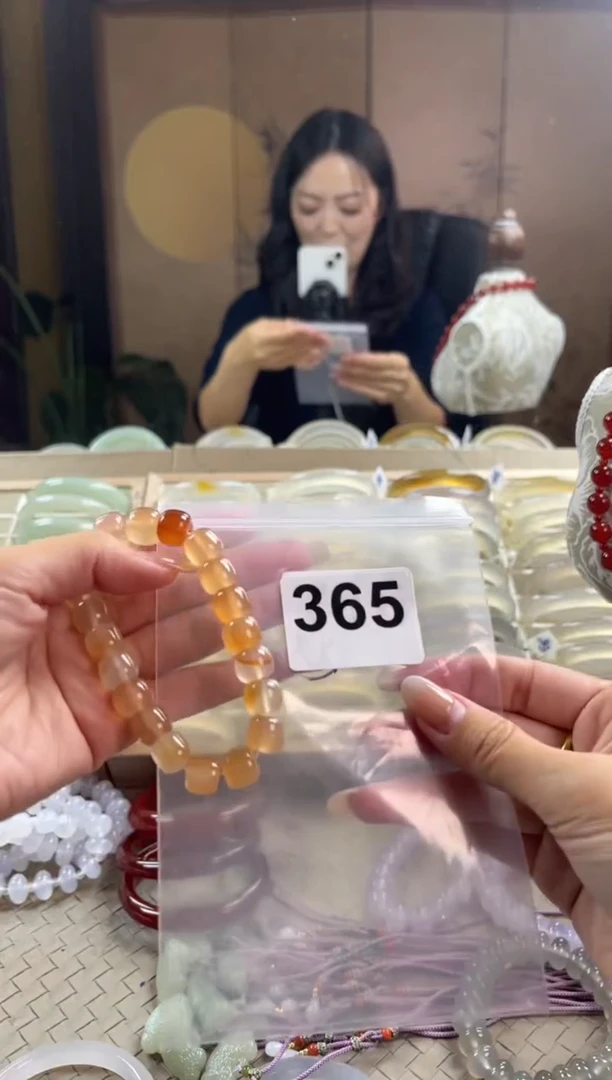 手镯玛瑙/玉髓未镶嵌✨****?365