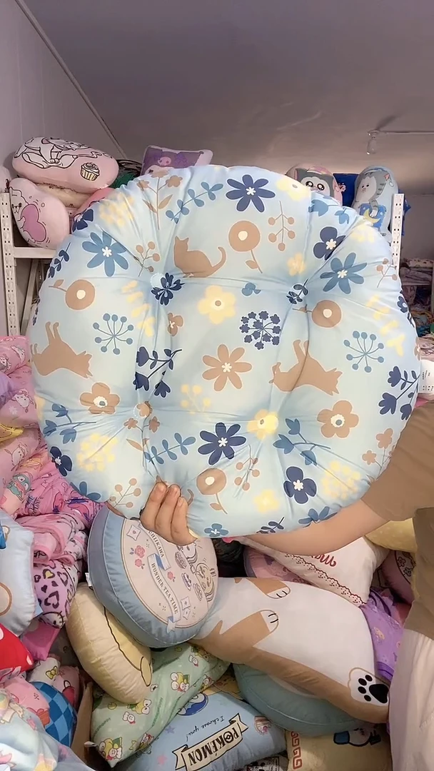 微瑕蓝色小垫子直径约45