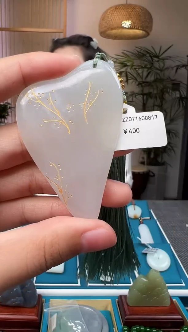 和田玉未镶嵌颈饰刮板 ZZ