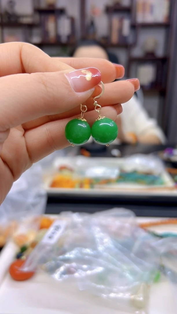 【闪购商品】翡翠耳饰14K金镶嵌耳勾E665