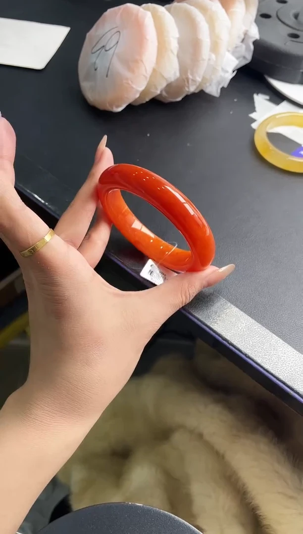 未镶嵌手镯石英质玉j113-HHB62+