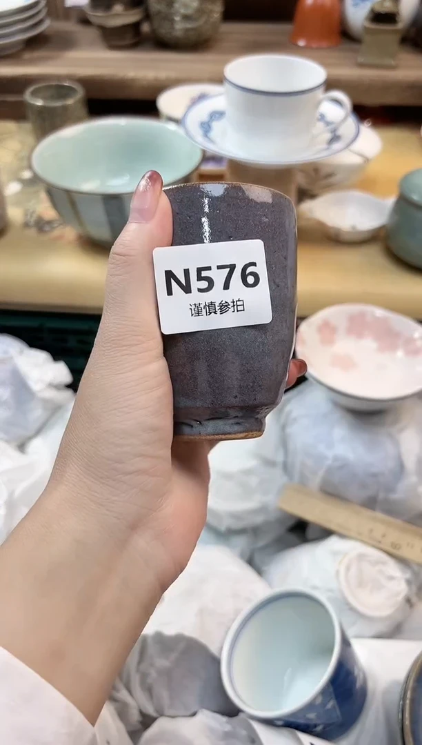瓷片?**F 576