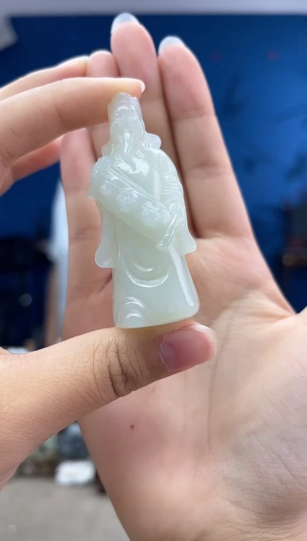 和田玉未镶嵌颈饰1