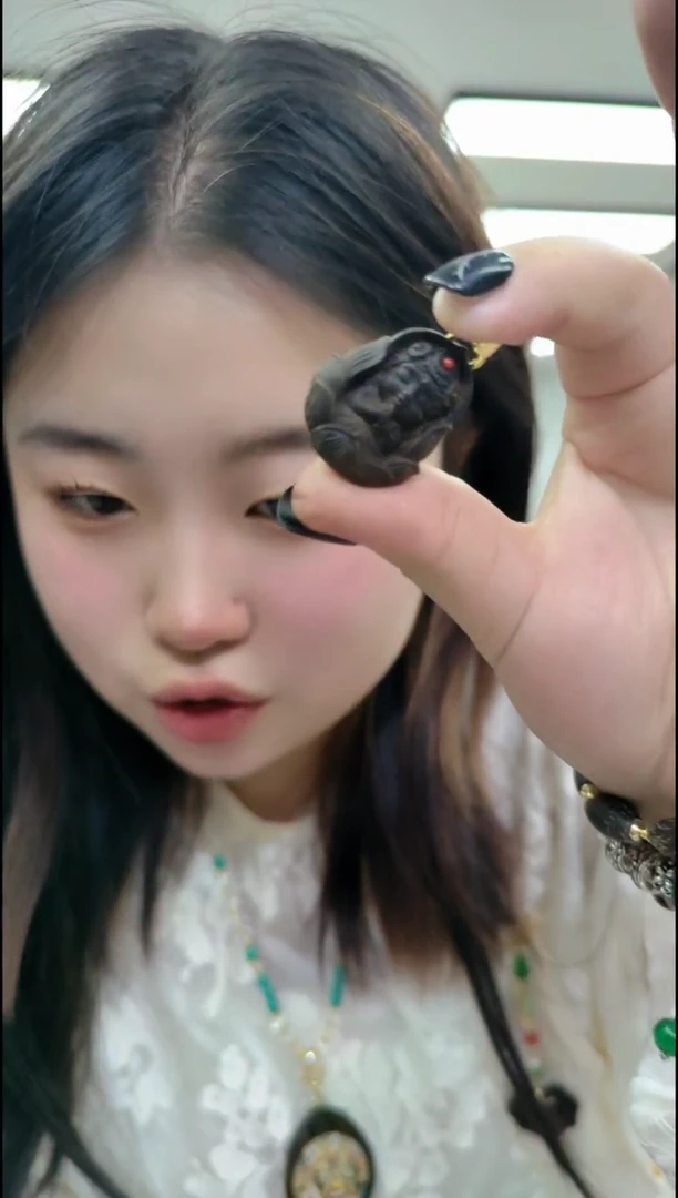 【闪购商品】香榧木1371绿度母吊坠带绳