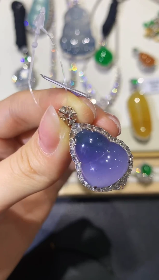 翡翠18K金镶嵌吊坠(不含链)团购6