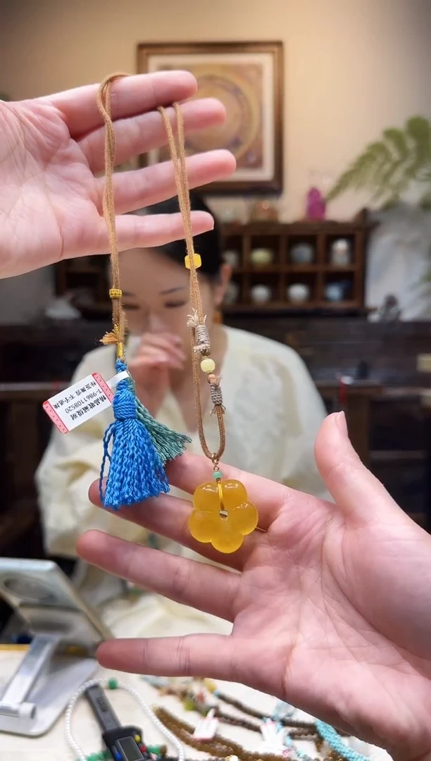 蜜蜡颈饰未镶嵌项链