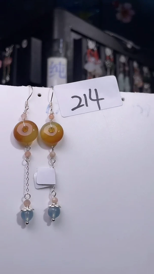 未镶嵌耳钉玛瑙/玉髓喜欢拍