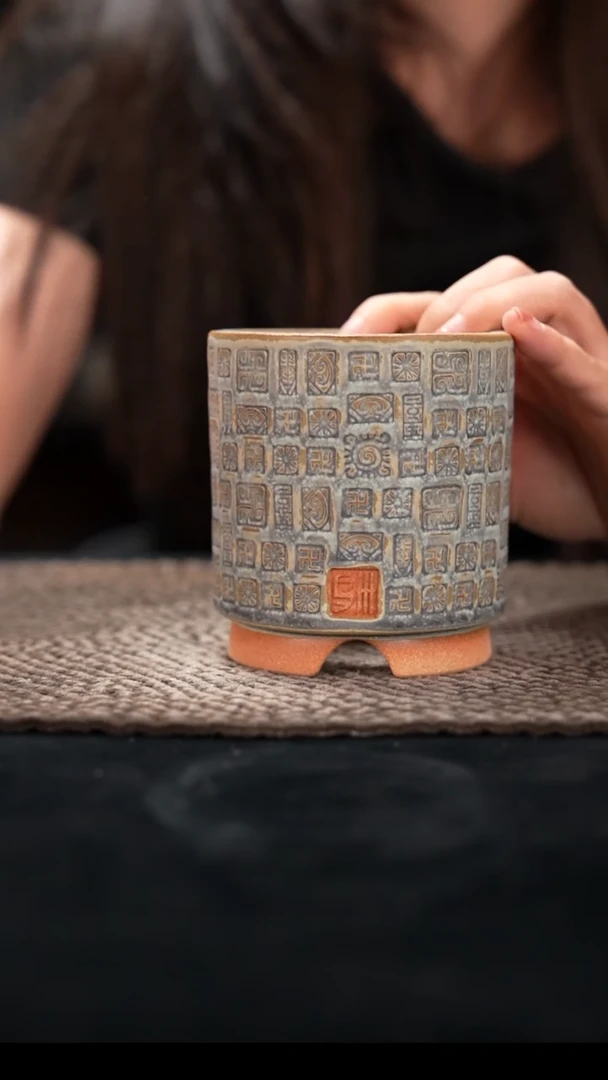 9-19-062花盆口径7.5