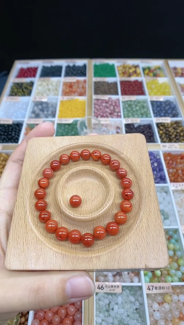 【闪购商品】玛瑙/玉髓手串未镶嵌南红色玛瑙多样性发一