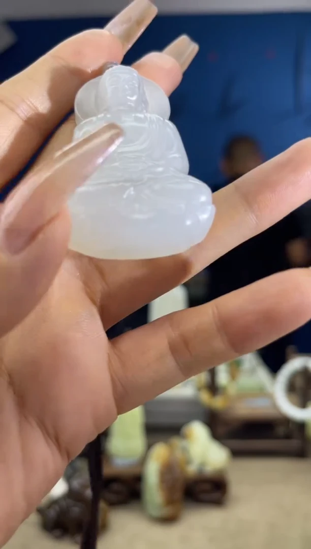 和田玉未镶嵌颈饰1