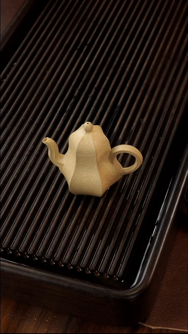 周*宏杨桃壶大水潭绿泥