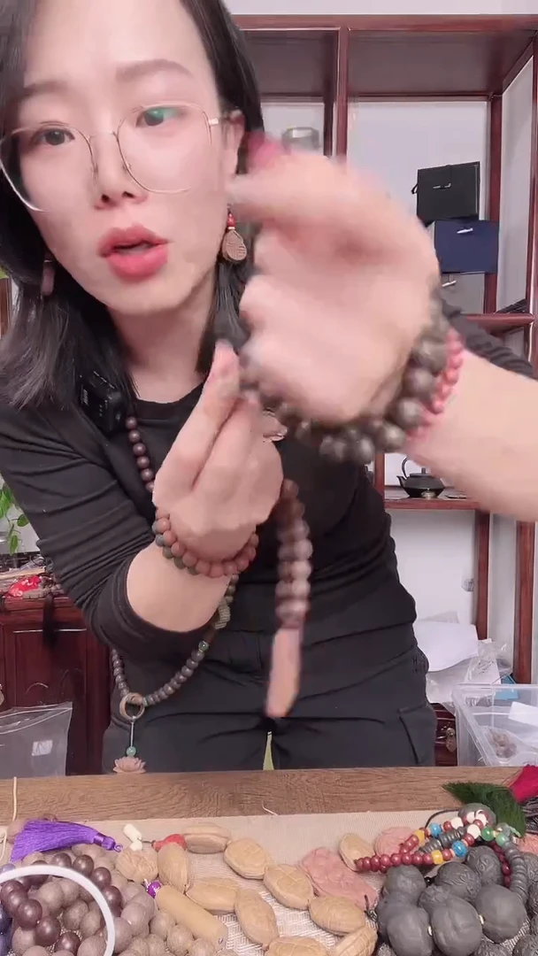 泥塑抱扑+金颜茉莉的大脖挂