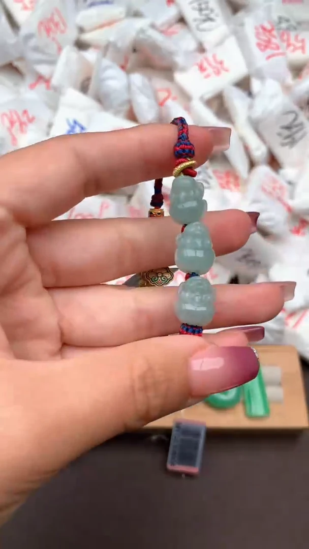 【闪购商品】翡翠手绳未镶嵌—