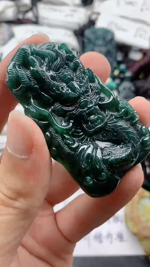 翡翠未镶嵌颈饰888