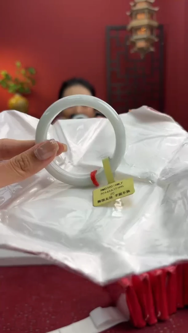 未镶嵌手镯翡翠翡翠手镯10