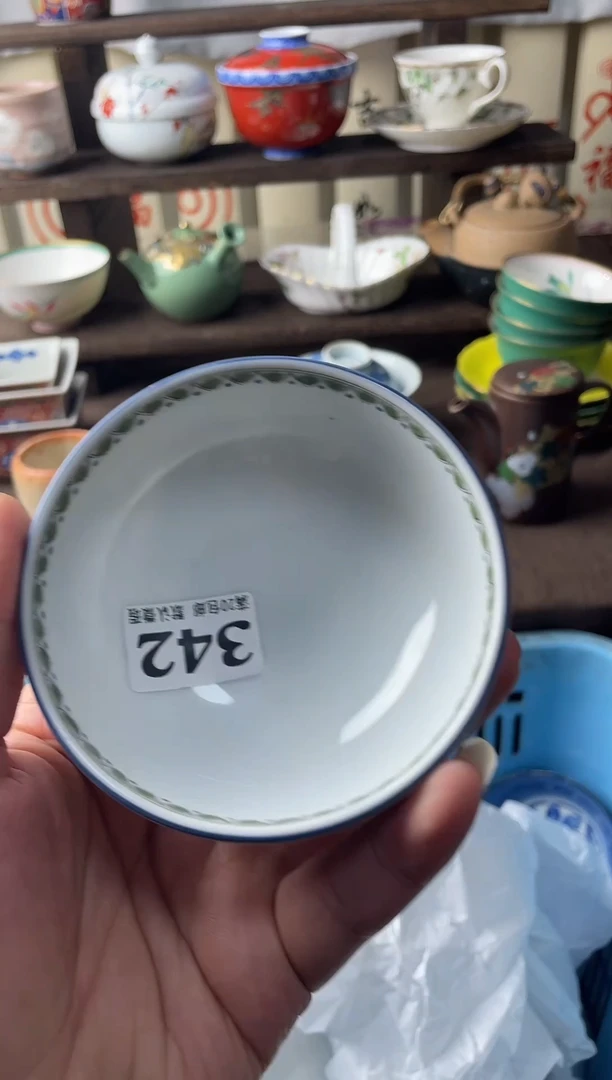 瓷片R****n瓷片瓷片瓷片瓷片