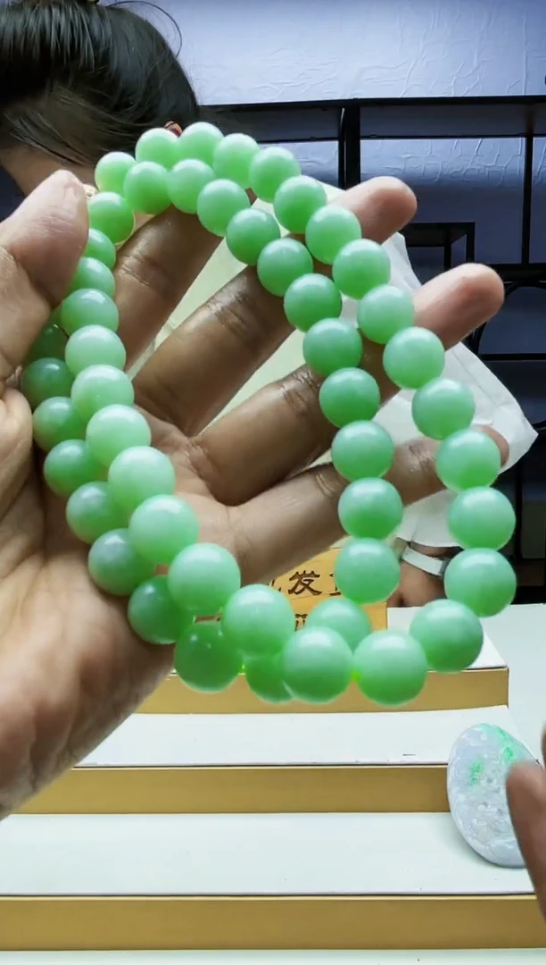 【闪购商品】定制翡翠未镶嵌毛货01250410多样性发其一