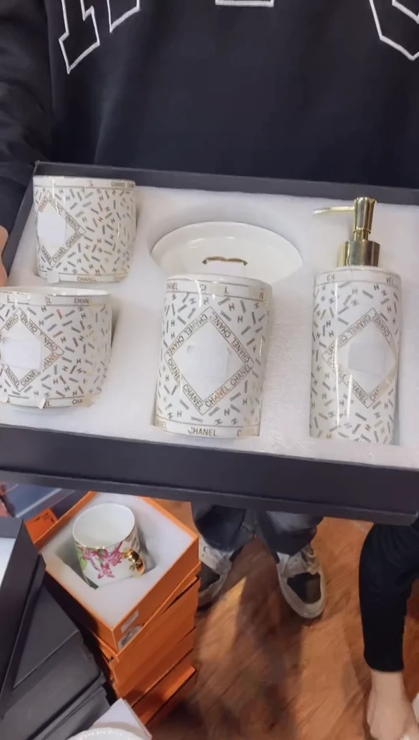 【闪购商品】杯全场正品，京东包邮