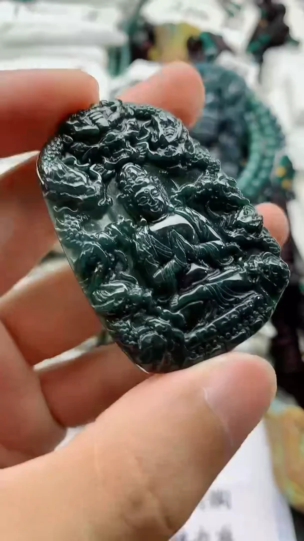 翡翠未镶嵌颈饰555555555555